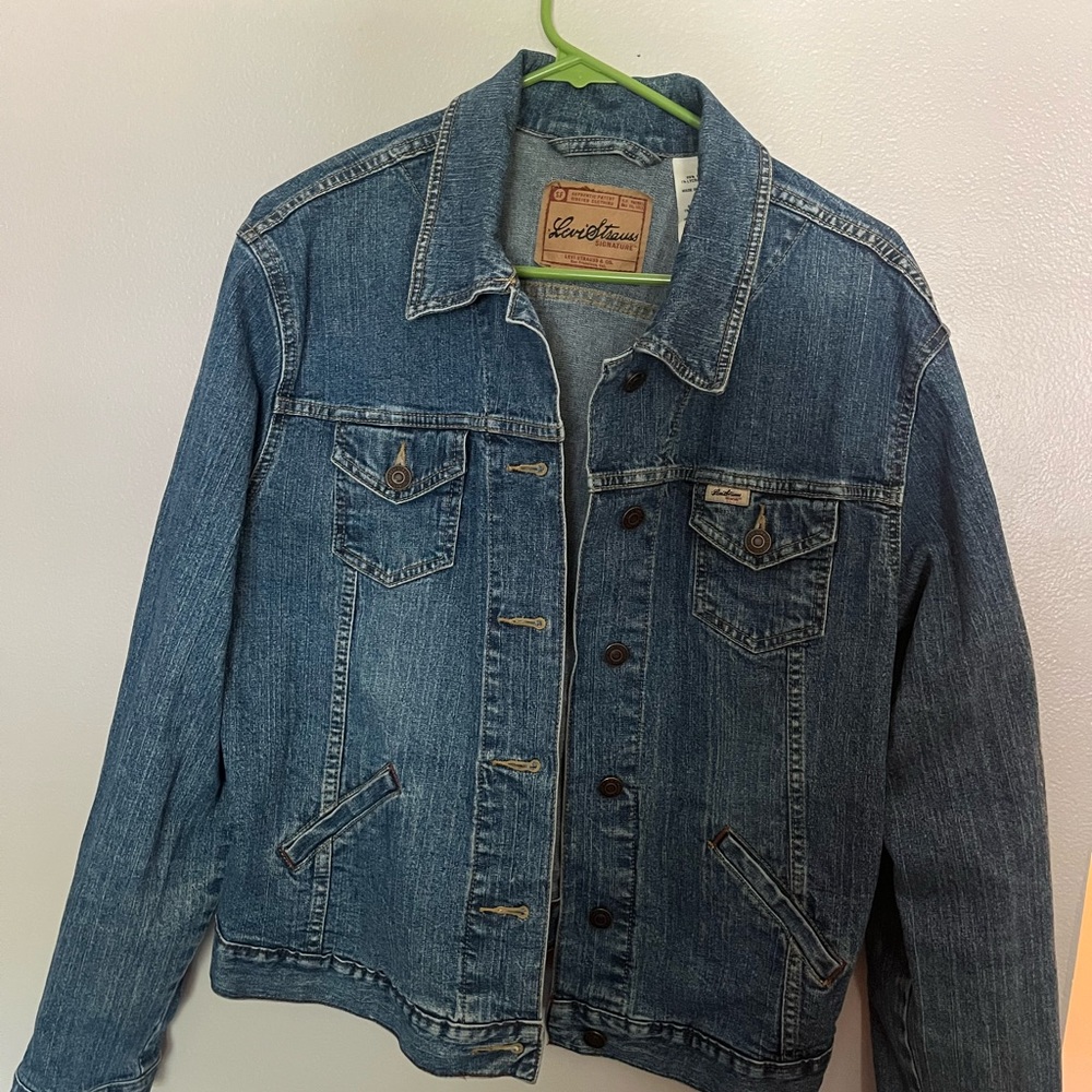 Levi's Signature Light Blue Denim Jacket